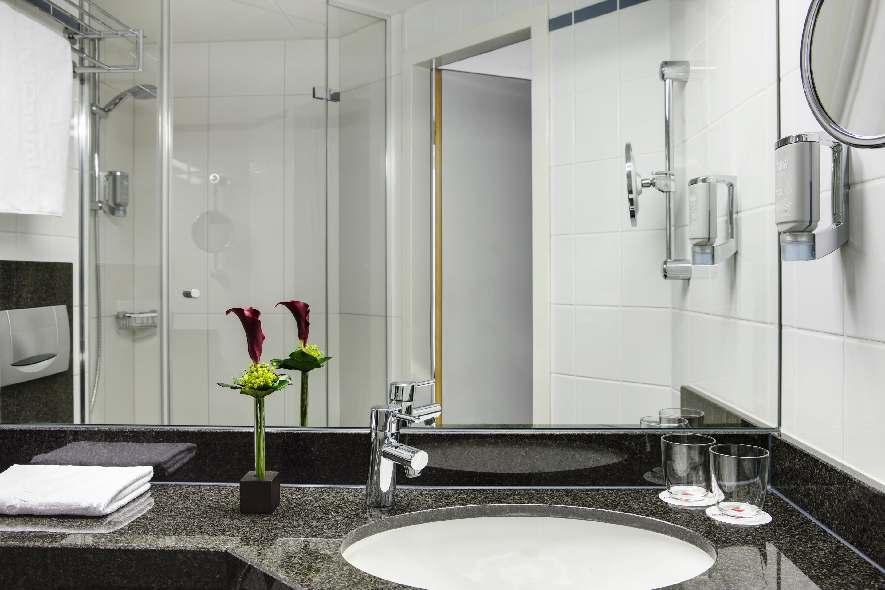 Hotel Intercityhotel 3*
