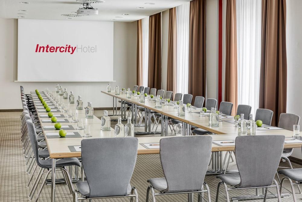 Intercityhotel Hotel