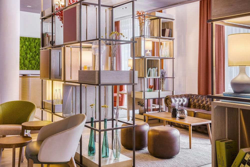 Hotel Intercityhotel 3*