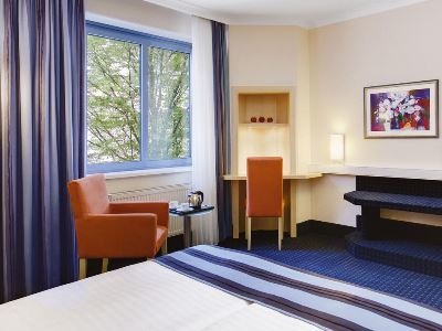 Intercityhotel 3*