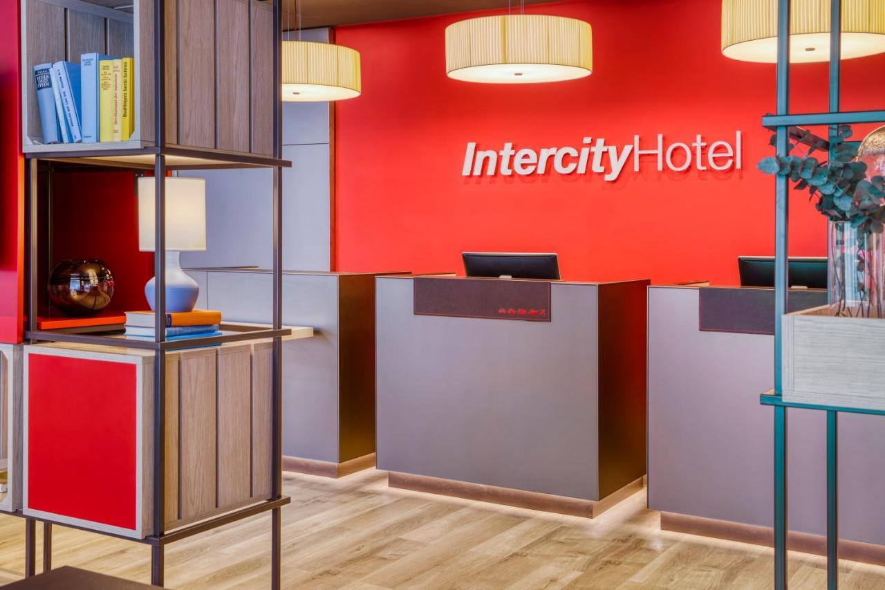 Intercityhotel Hotel 3*